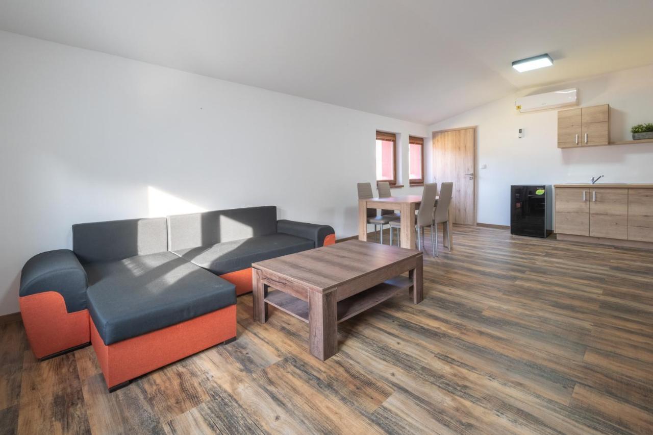 Pohoda Salas U Velehradu-2 Apartmany Uherské Hradiště Exteriör bild